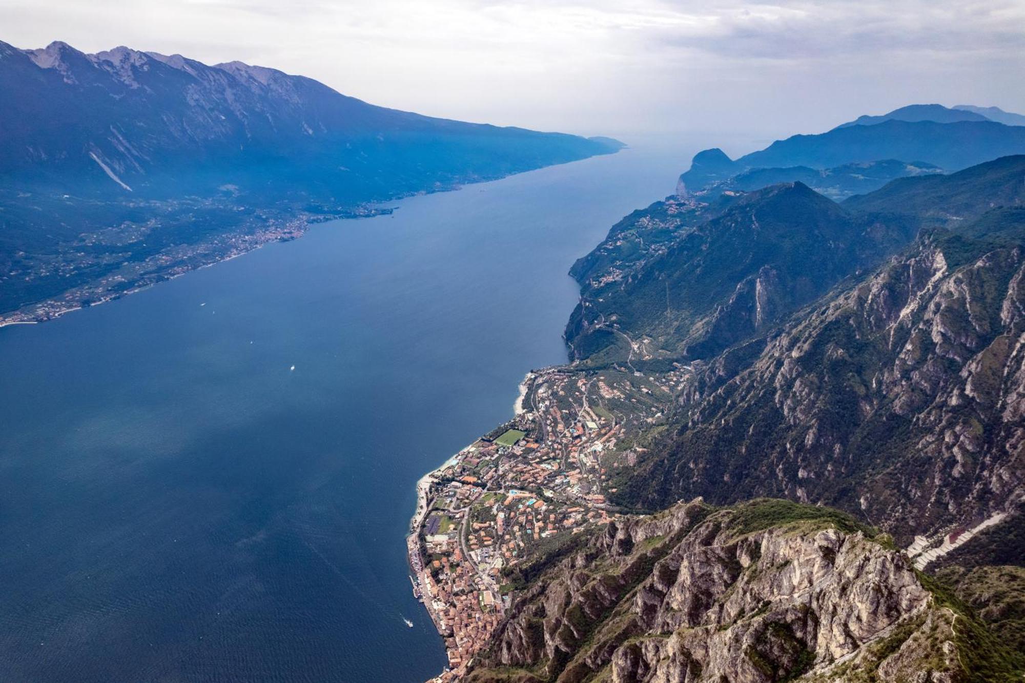 Llac Living Nature Hotel Limone sul Garda Exterior photo